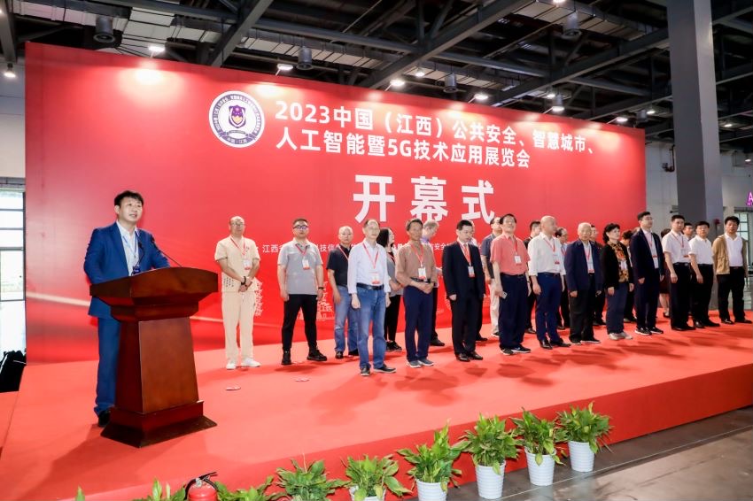 铁会来.jpg