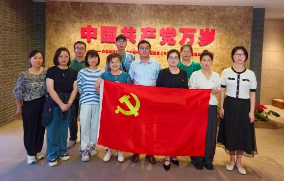 微信图片_20250627143500_副本.jpg